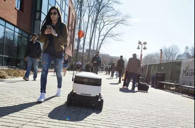 【中德睿博·海外】自動(dòng)送貨機(jī)器人將進(jìn) 100 所美國(guó)大學(xué)