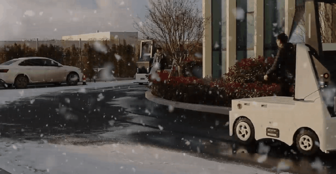 極端天氣來臨-室外移動機器人如何通過雨雪天“路考”？