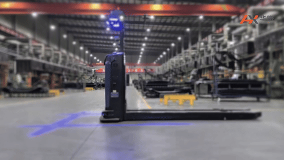 月產(chǎn)能 5000 小時！國內(nèi)最大人形機器人訓(xùn)練場啟用