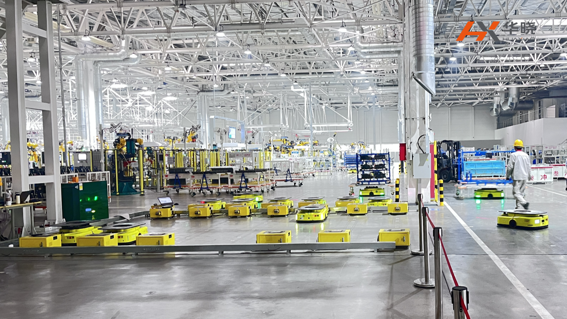 智元機器人攜手德馬科技亮相日本國際物流展